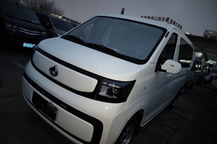 Used Chana Ruixing EM60 2025 Passenger Version Comfort Edition 6 Seats 300 km Range Side-Hinged Doors