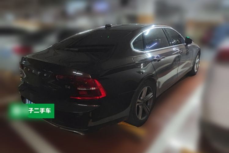 Used Volvo S90 2017 T4 Zhiyuan Edition