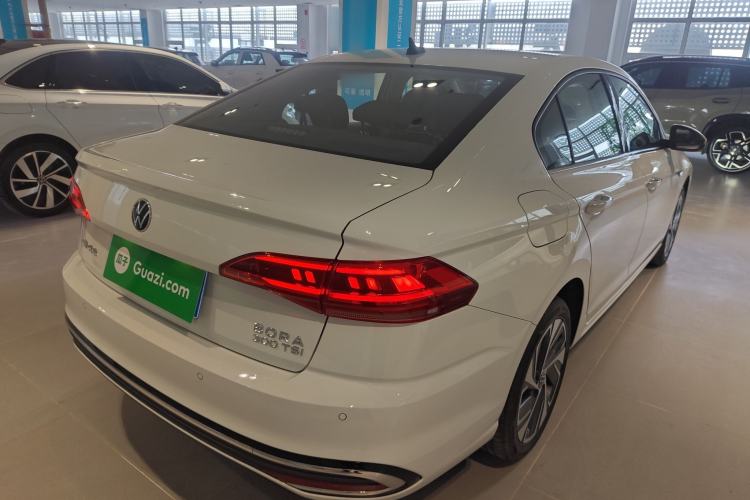 Used Volkswagen Bora 2024 300TSI DSG Prestige Edition