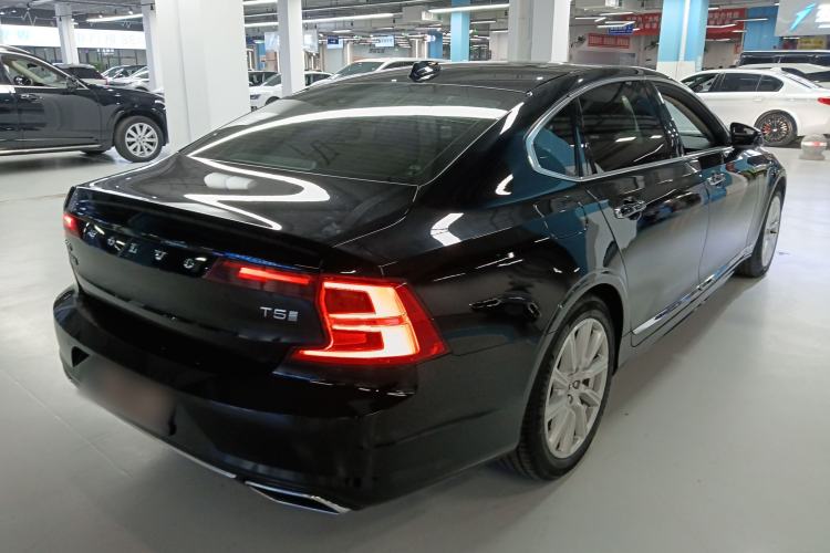 Used Volvo S90 2020 T5 Zhiyi Luxury Edition
