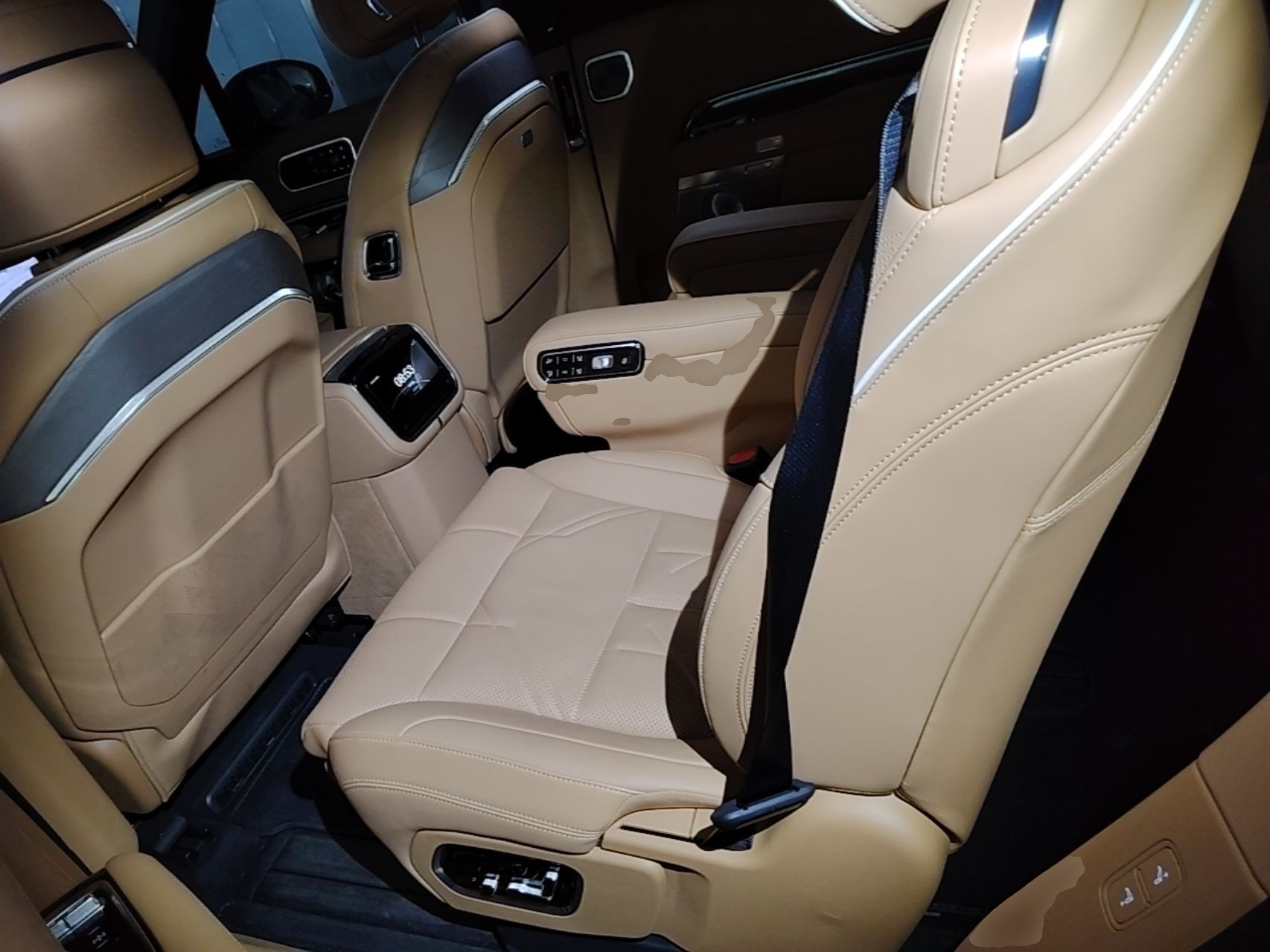 Zeekr 9X 2025 Ultra Edition 70kWh — снимка 20
