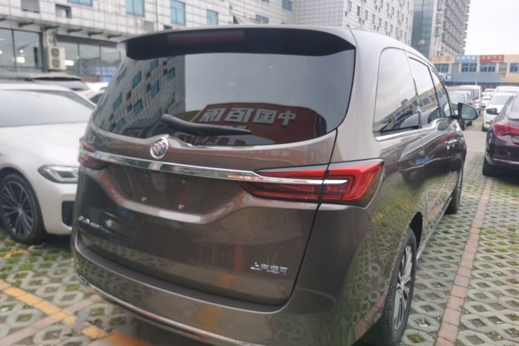 Used Buick GL8 2023 Land Executive Class 652T Luxury Model Rear Right 45 Deg