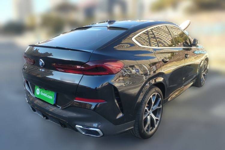 Used BMW X6 2022 xDrive40i Luxury Edition M Sport Package Rear Right 45 Deg