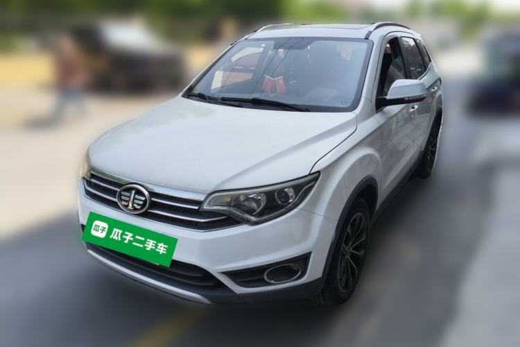 Used FAW Senya R7 2017 1.6L Manual Luxury Model