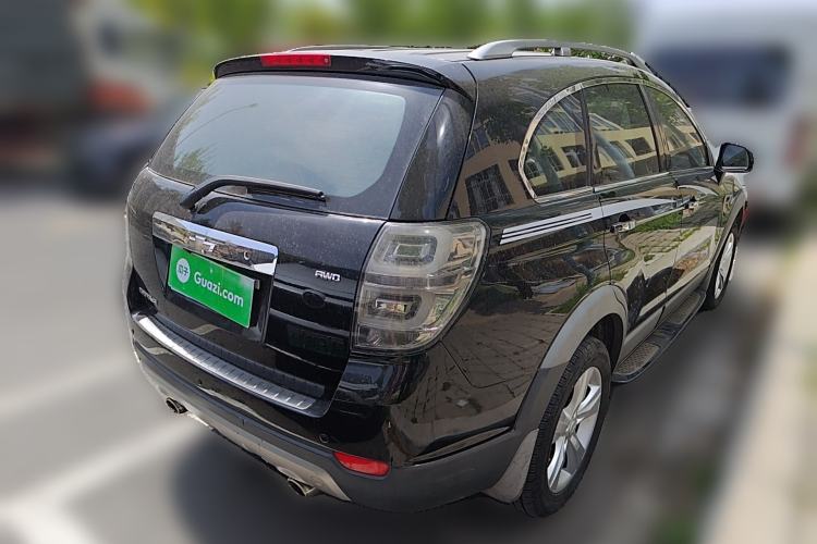 Used Chevrolet Captiva 2012 2.4L 4x4 Flagship Edition 7 Seats Rear Right 45 Deg