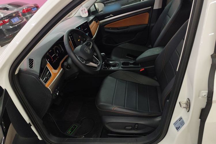 Used Volkswagen Bora 2023 200TSI DSG YueXing PRO Edition Left Front Seat