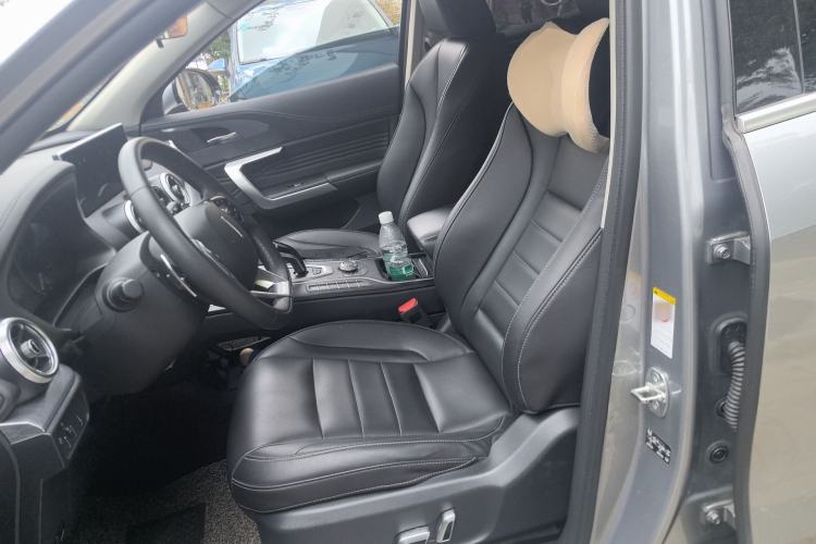 Used Wey VV5 2020 1.5T Two-Wheel Drive Color Pioneer