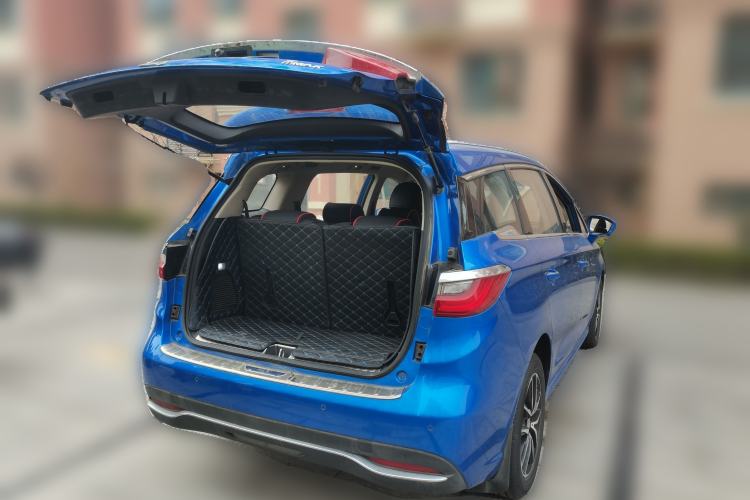 Used BYD Song MAX 2017 1.5T Automatic Smart Connect Elite 7-Seater