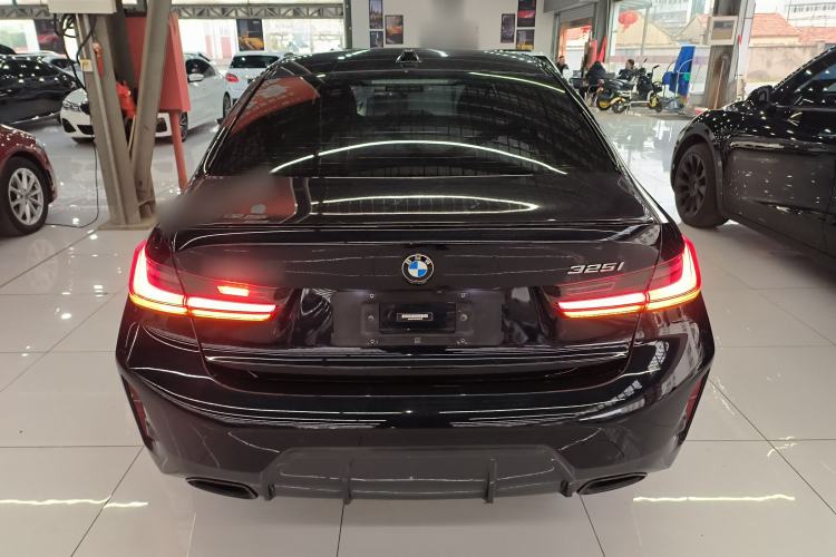 Used BMW 3 Series 2023 325i M Sport Night Edition Package
