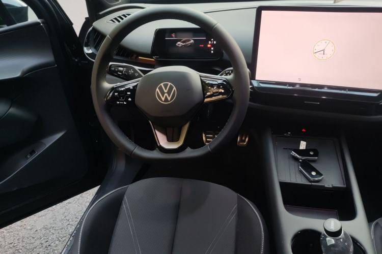 Used Volkswagen ID.UNYX 2025 Pure Model