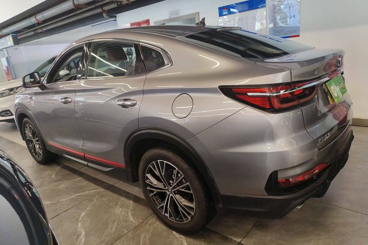 Used Changan CS85 COUPE 2023 1.5T DCT Luxury Version