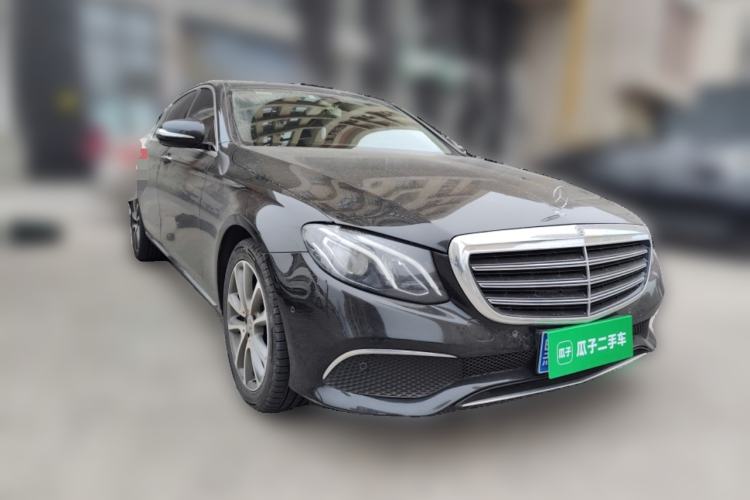 Used Mercedes-Benz E-Class 2019 E 200 L 4MATIC Front Right 45 Deg