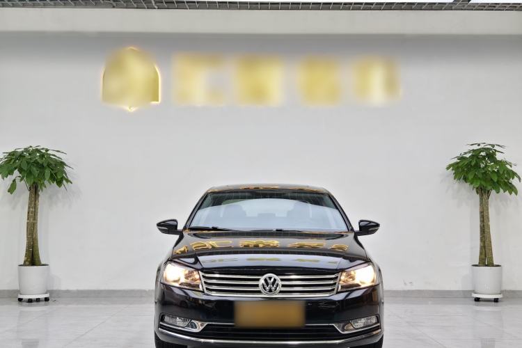 Used Volkswagen Magotan 2015 1.8TSI Advanced Model
