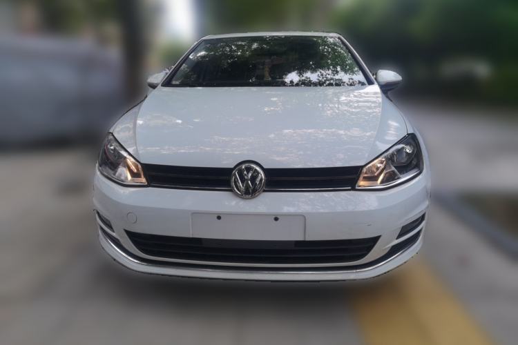 Used Volkswagen Golf 2016 1.6L Manual Fashion Edition Front