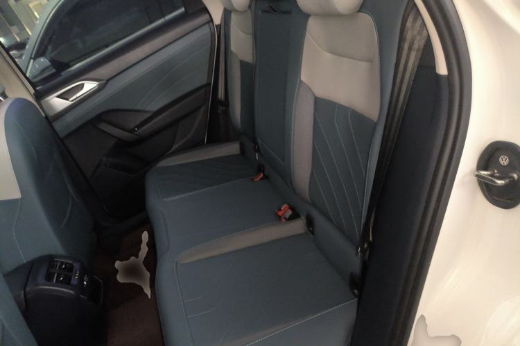 Used Volkswagen Tharu 2024 300TSI Two-Wheel-Drive Full Moon Edition
