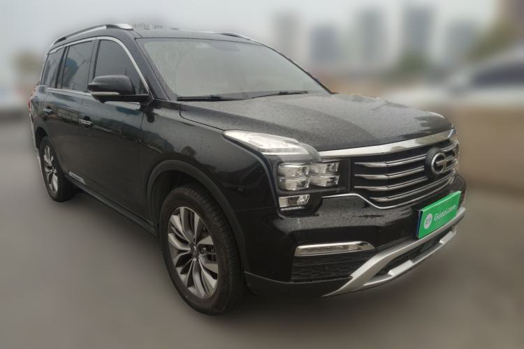Used GAC Trumpchi GS8 2017 320T Two-Wheel Drive Luxury Smart Connectivity Version (7 Seats) Front Right 45 Deg
