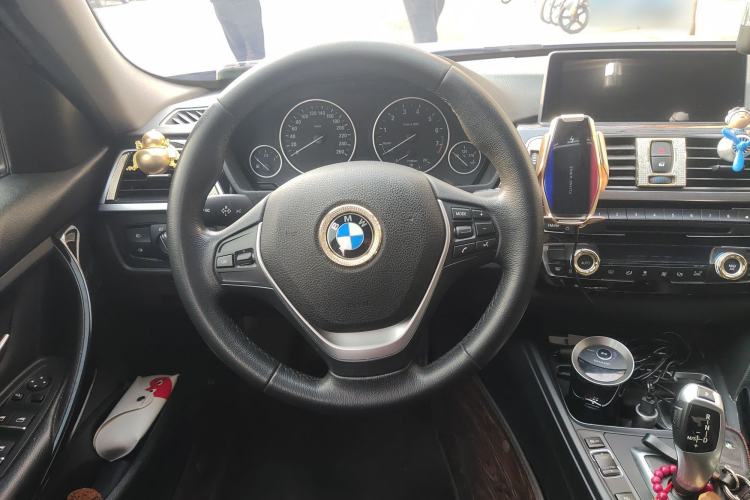 Used BMW 3 Series 2017 320Li Fashion Model
