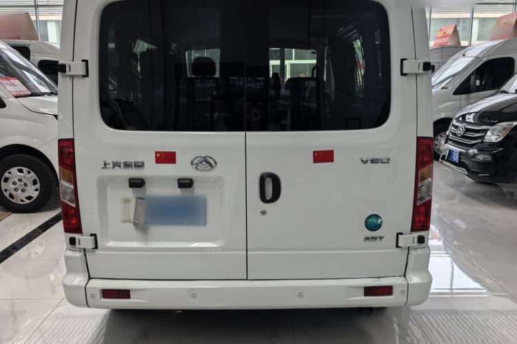 Used SAIC MAXUS Xintu V80 2023 2.0T AMT Classic Aoyuntong Short Wheelbase Ultra-Low Roof 5/6-Seater