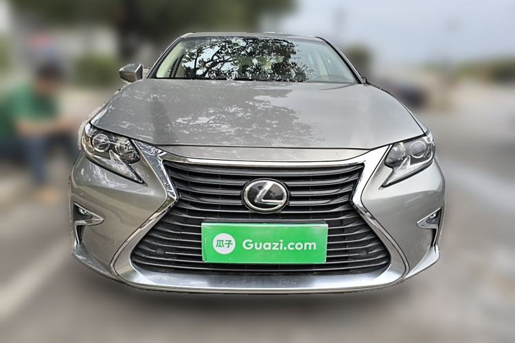Used Lexus ES 2017 200 30th Anniversary Edition
