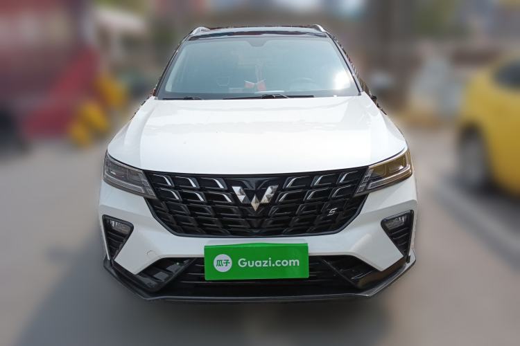 Used Wuling Alvez 2022 1.5T CVT Trendy & Cool Edition
