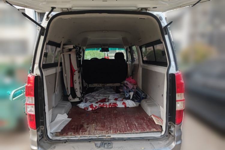 Used Jinbei New Hiace X30L 2021 1.5L Wealth Edition Bus Non-Air-Conditioned China VI Standard SWC15M