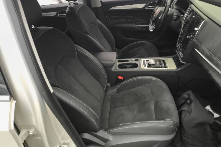 Used Roewe i6 New Energy 2017 45T Hybrid Connective Smart Luxury Edition