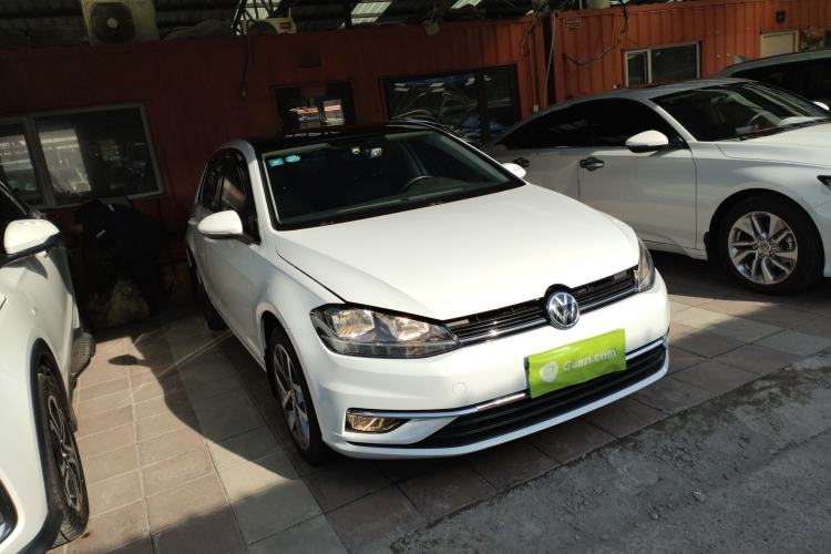 Used Volkswagen Golf 2018 230TSI Automatic Luxury Version