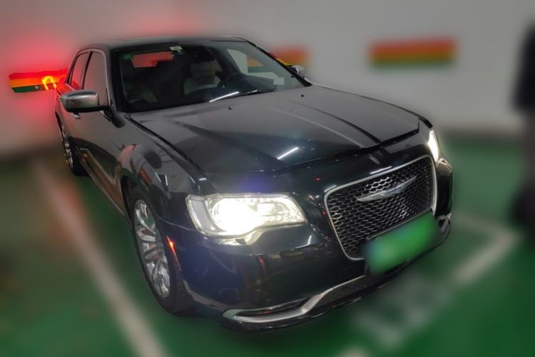 Used Chrysler 300C 2014 3.0L Excellence Edition
