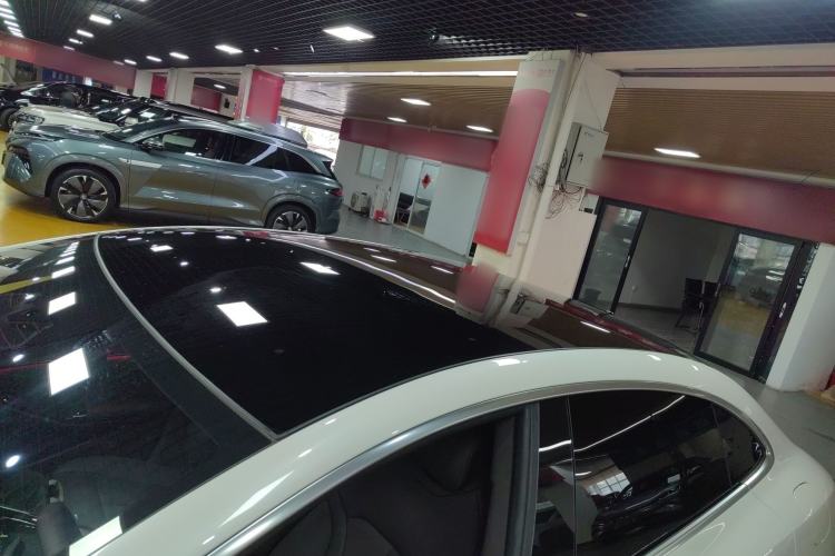 Used Denza Z9 2024 1100 km Four-Wheel Drive Max Version
