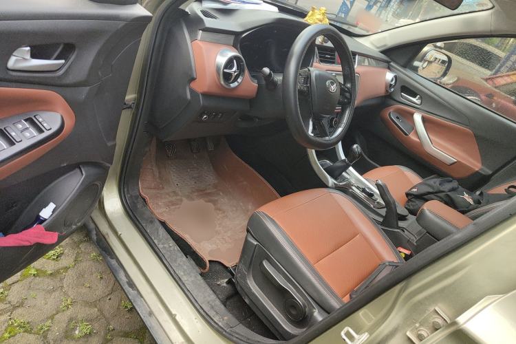 Used HYOSOW S3 2016 S3L 1.5L Manual Prestige Edition Driver Seat