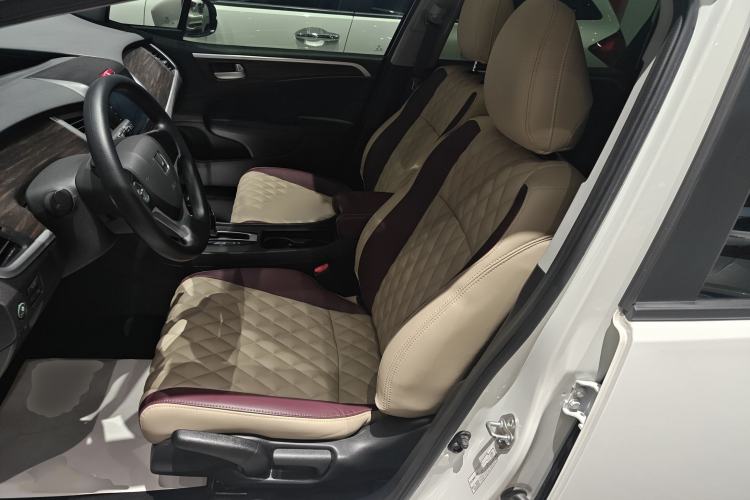 Used Honda Jade 2020 1.8L automatic Comfort version Left Front Seat