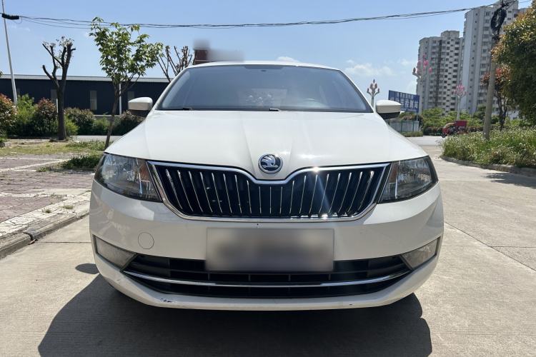 Used Skoda Rapid 2019 1.5L Automatic Comfort Edition China VI Standard