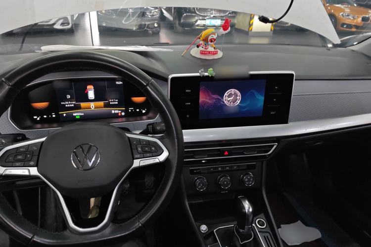 Used Volkswagen Lavida 2023 280TSI DSG Full-Comfort Edition Center Console