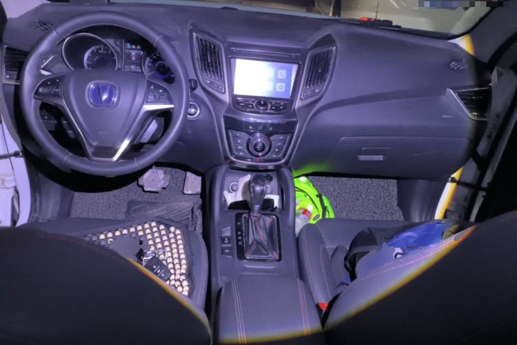 Used CHANGAN CS75 2016 1.8T Automatic Elite Model China V Standard