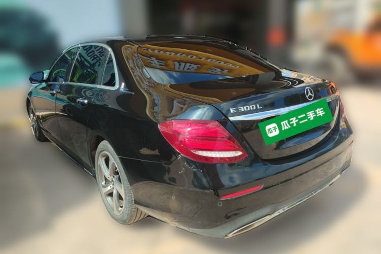 Used Mercedes-Benz E-Class 2019 E 300 L Sporty and Stylish Model