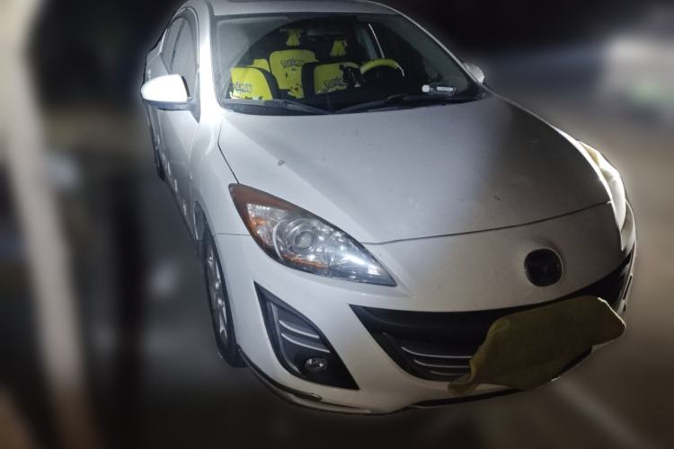 Used Mazda Mazda 3 2015 Sedan 1.6L Automatic Elite Model
