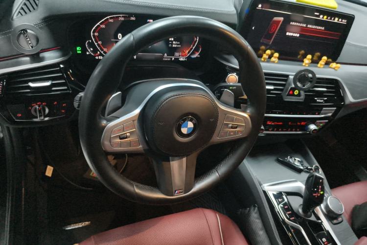 Used BMW 5 Series 2023 Restyled 530Li Leading Edition M Sport Package