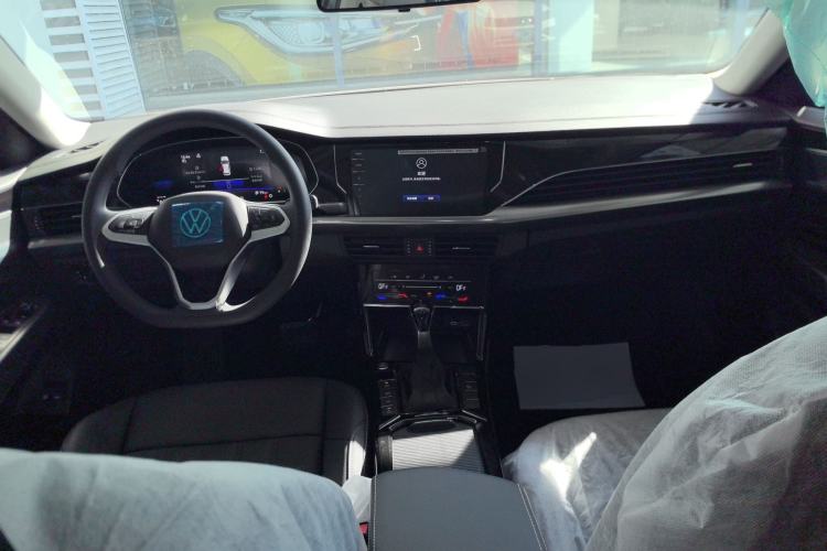 Used Volkswagen Passat New Energy 2025 430 PHEV Hybrid Business Edition
