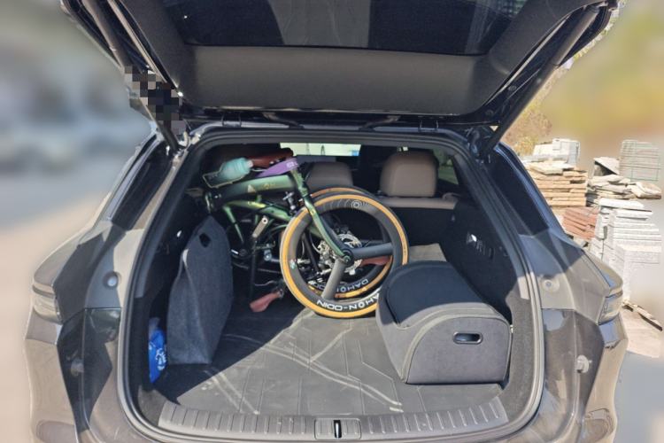 Used Li Auto Li Auto i6 2025 Model Four-Wheel-Drive Standard Type