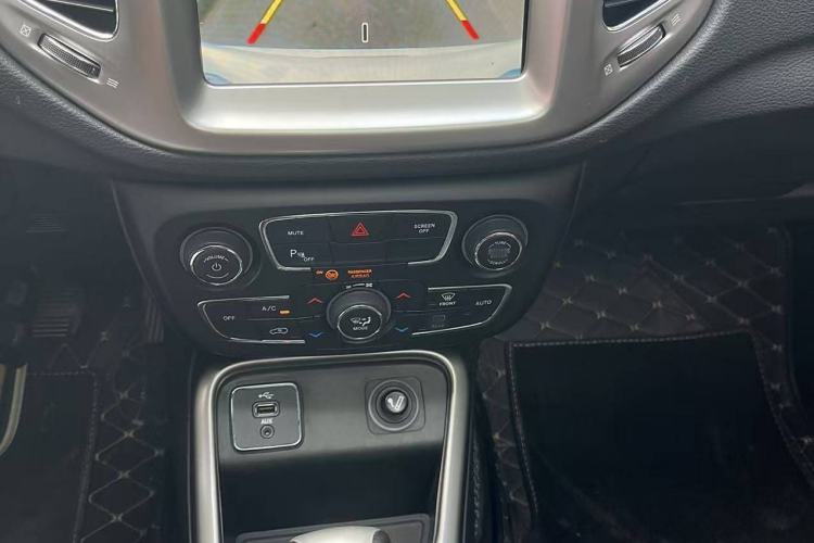 Used Jeep Compass 2017 200T Automatic Family Edition