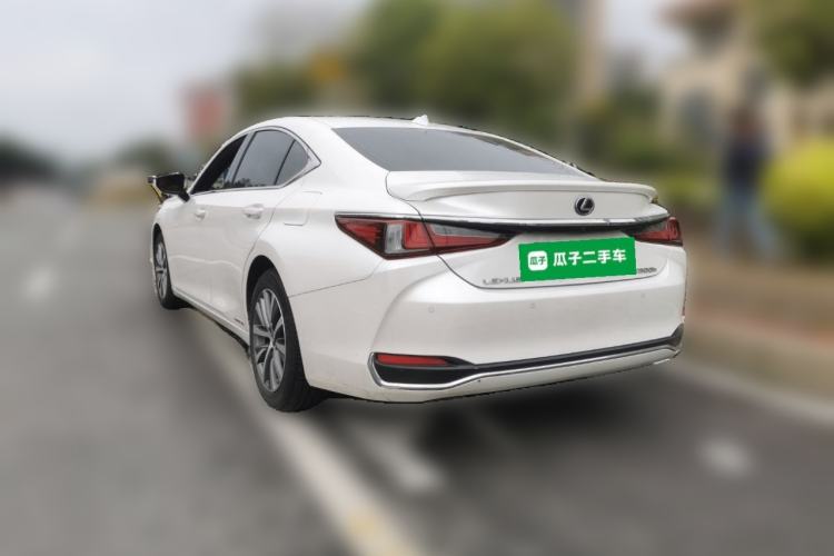 Used Lexus ES 2018 300h Premier Edition China V Standard
