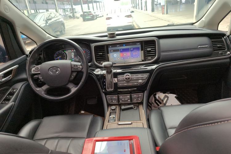 Used GAC Trumpchi M8 2020 390T Deluxe Edition Center Console