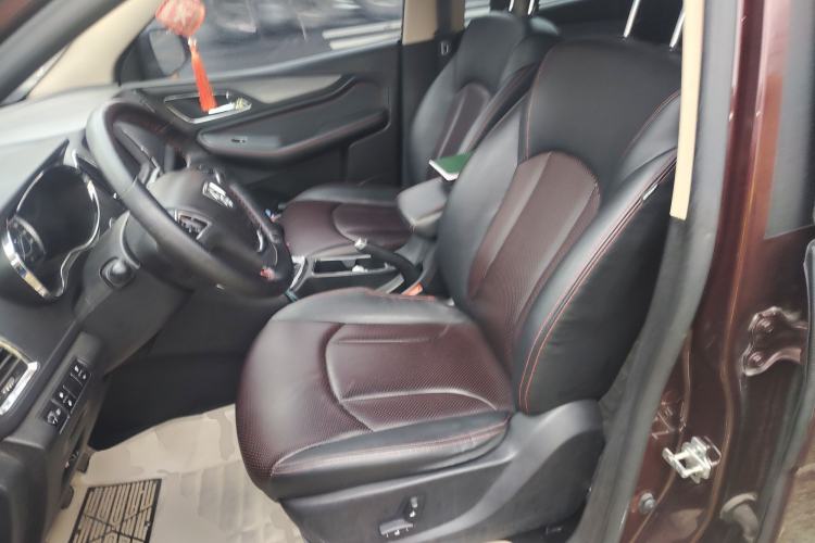 Used Baojun 560 2016 1.5T Manual Luxury Model