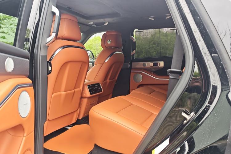 Used Tank 700 New Energy 2024 Hi4-T Extreme Edition Interior 3