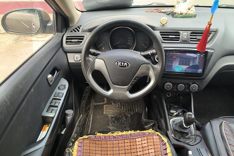 Used Kia K2 2015 Sedan 1.4L MT TOP
