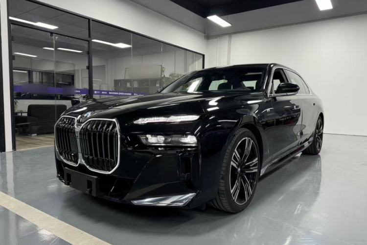 Used BMW 7 Series 2023 Restyled 740Li Luxury Edition M Sport Package