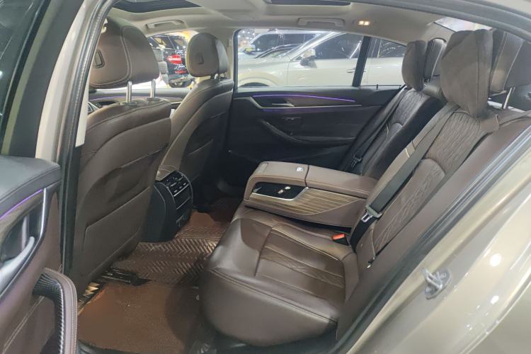 Used BMW 5 Series 2019 Facelifted 530Li Leading Edition Luxury Package
