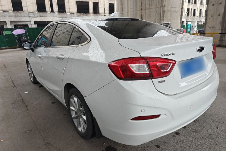 Used Chevrolet Cruze 2018 320 Automatic Pioneer Sunroof Edition Rear Left 45 Deg
