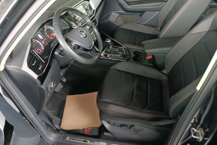 Used Volkswagen Tayron 2019 330TSI Two-Wheel Drive Luxury Model China VI Standard
