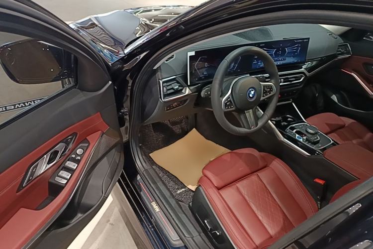 Used BMW i3 2024 eDrive 35 L